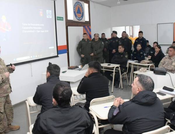 Se fortalece la preparación ante emergencias sísmicas con capacitación interinstitucional