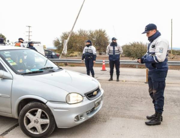 San Juan y Mendoza reforzaron los controles en el límite interprovincial con un operativo conjunto