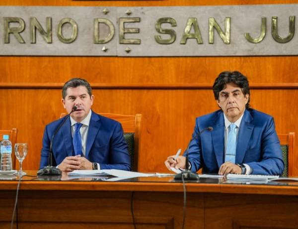 El gobernador Orrego presentó el balance de la misión internacional para ampliar alternativas de financiamiento para obras estratégicas