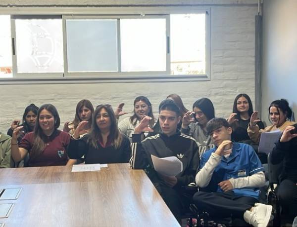 En el Festi Joven anunciarán los ganadores del Concurso Lengua de Señas