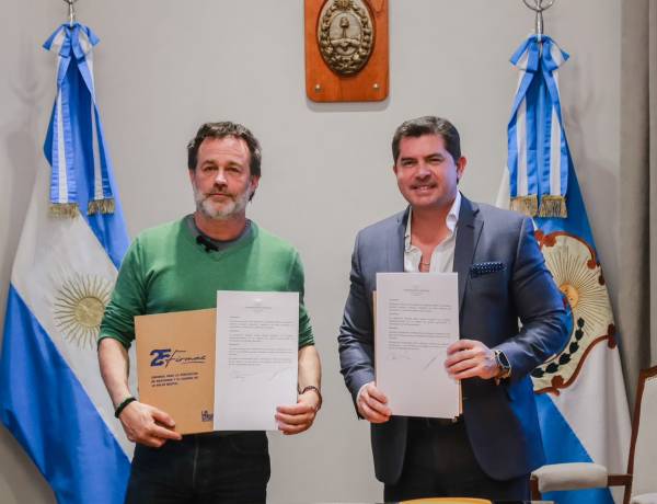 Orrego firmó un compromiso con una importante ONG en la que ratifica la lucha contra los consumos problemáticos en San Juan