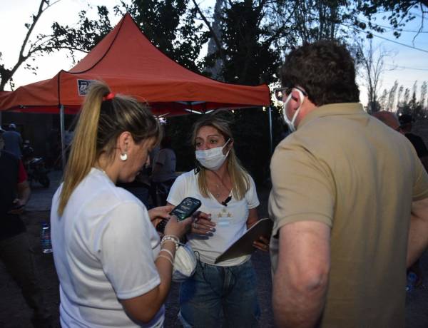 Apoyo y asistencia a las familias afectadas por los incendios