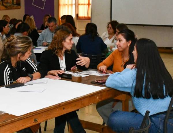 Salud Mental realizó el primer encuentro abierto para acompañar a familiares y referentes afectivos