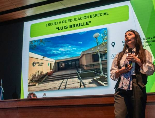 Educación realizó una jornada sobre accesibilidad por el Día del Bastón Blanco