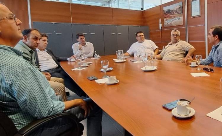 Proveedores mineros de Jáchal se reunieron con los nuevos ministros de Producción y Minería de San Juan