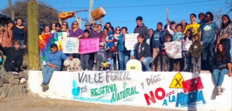 Caravana contra los rompetormentas y exploraciones mineras en Valle Fértil