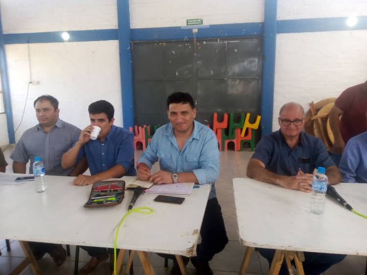 Funcionarios provinciales en Jáchal por la Crisis de Agua: Una reunión más y ninguna solución