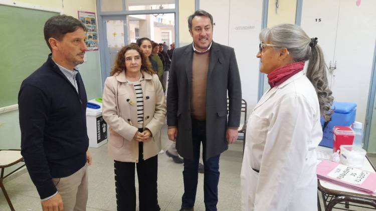 Salud asistió a la comunidad de Iglesia en una nueva actividad interministerial