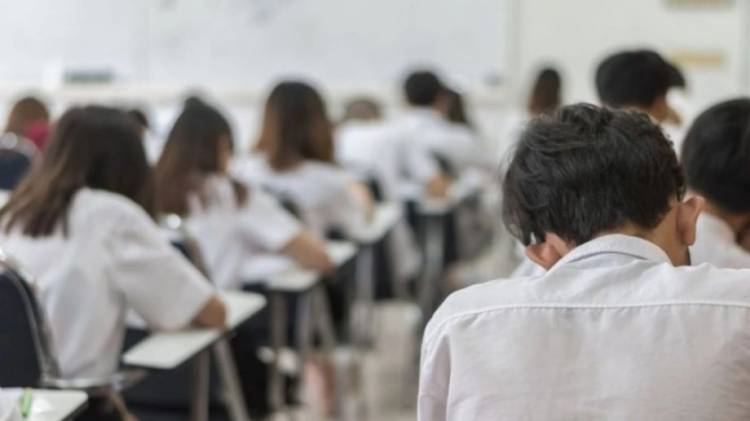 Educación convoca a docentes para Plan FinEs