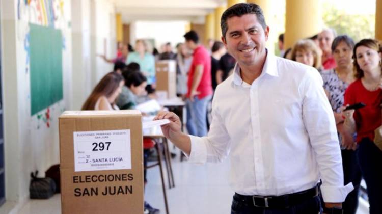 El Gobernador Orrego envió a Diputados un proyecto de Código Electoral sin lemas, una sola elección y Boleta Única