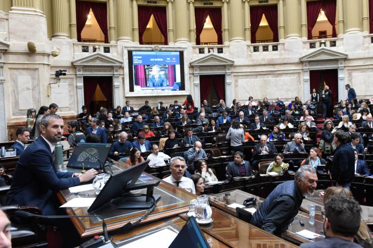 Diputados formalizó la convocatoria para sesionar el jueves con foco en la reforma electoral