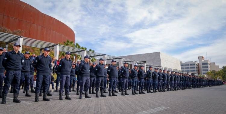 Por segundo año consecutivo el Gobierno de San Juan efectivizó ascensos en la Policía