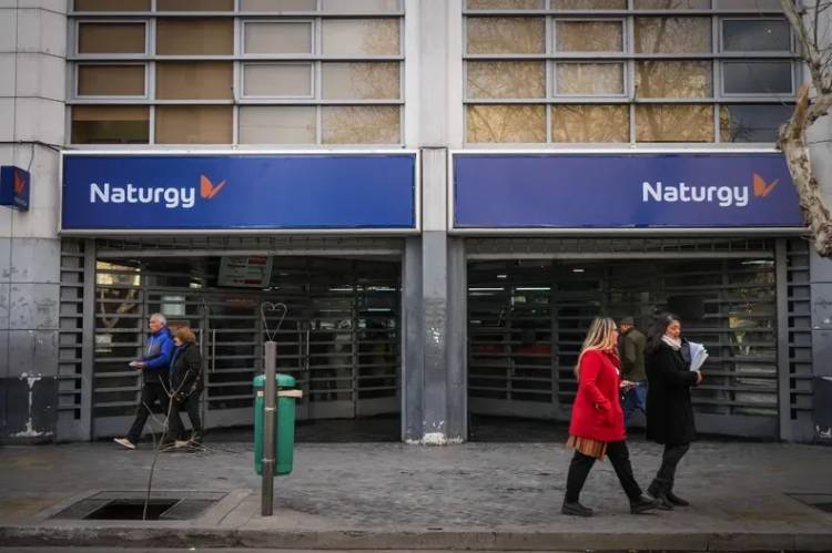 Volvieron a multar a Naturgy y en dos semanas recibió sanciones por $512.000.000