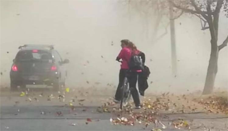 Alerta meteorológica por Viento Zonda para el viernes 1 de agosto