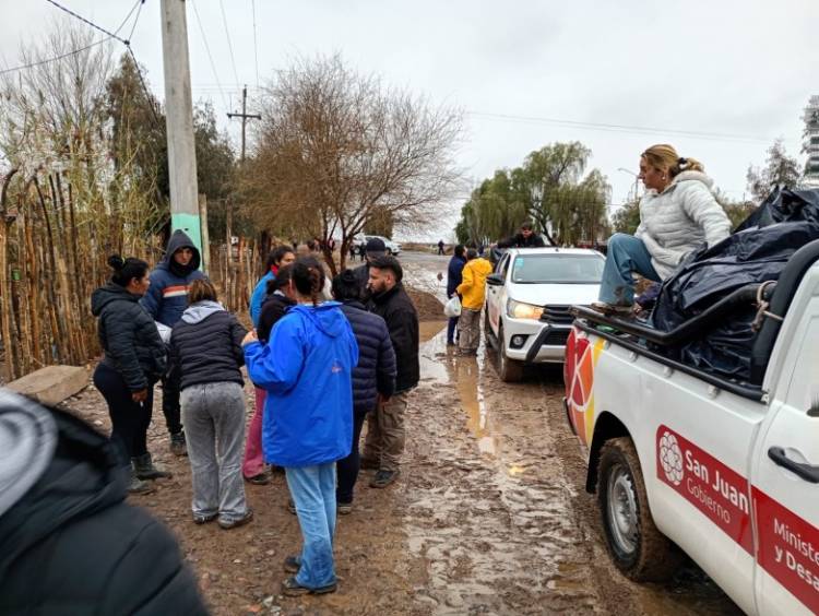 Trabajo interministerial para asistir a las familias afectadas por las lluvias