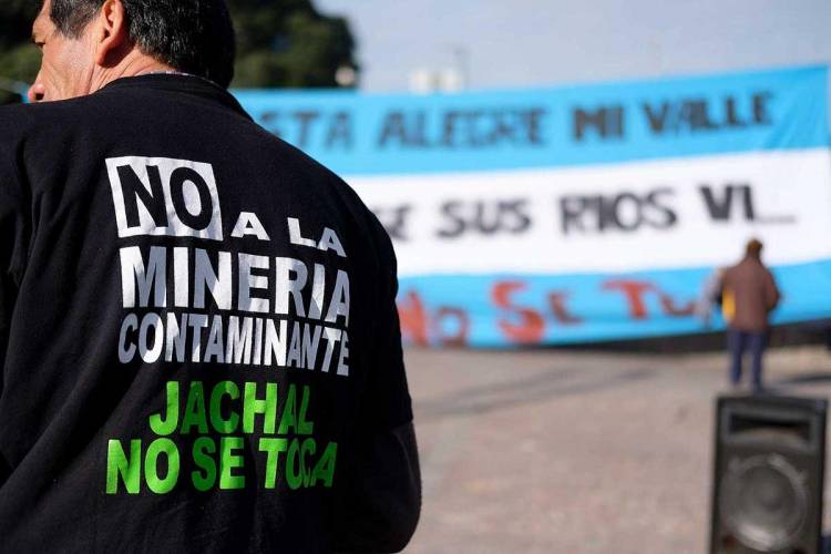 13 de septiembre de 2015, Barrick Gold lo hizo: a diez años del mayor derrame contaminante minero de la historia argentina