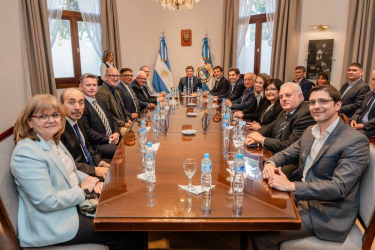 San Juan y Australia unen fuerzas en formación e innovación minera