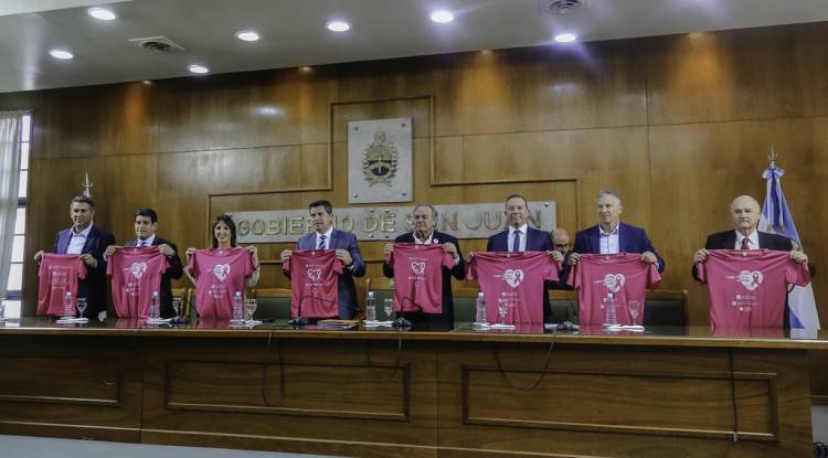 Presentaron la XIII Caminata de Concientización sobre el Cáncer de Mama en San Juan