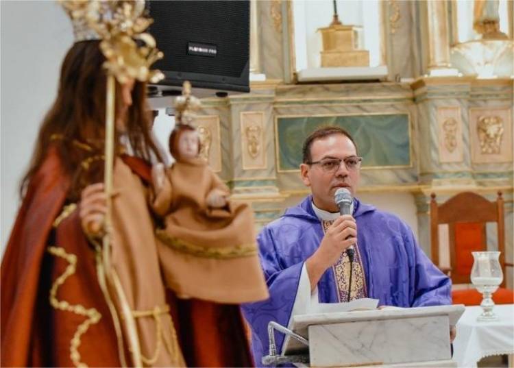 Ordenanza Agua Segura: El Administrador Parroquial del Santuario San José, Presbítero Gustavo Vaca, e instituciones parroquiales, solicitaron al Intendente de Jáchal que haga los análisis en forma urgente