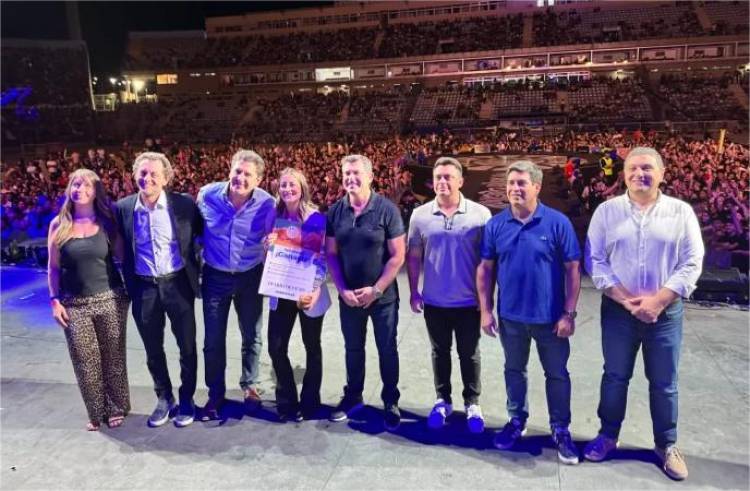 FNS 2025: Abril Aranda, de Capital, es la nueva Emprendedora del Sol 2025