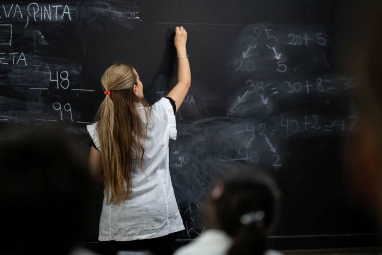 Educación informa nuevo cronograma para traslados y permutas de supervisores