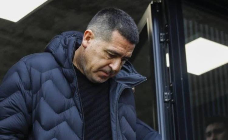 Denunciaron penalmente a Juan Román Riquelme por administración fraudulenta en Boca