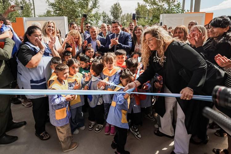 Orrego inauguró la ENI N° 81, clave para el futuro educativo en Ullum