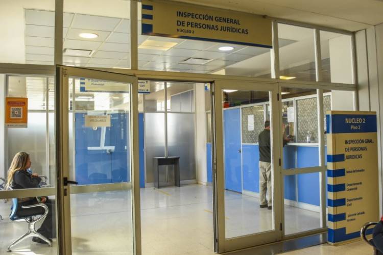 Cómo realizar el trámite de renuncia de autoridades en asociaciones civiles