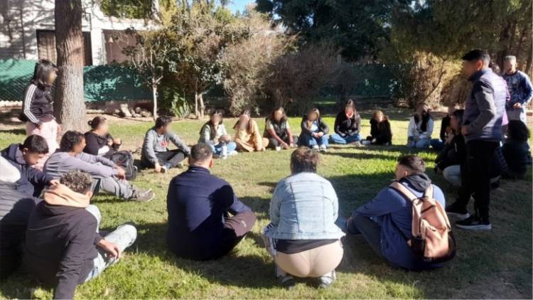 Terapia de grupo: espacios de acompañamiento y contención para fortalecer procesos de recuperación