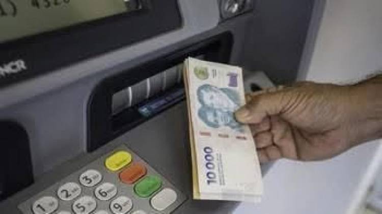 Los empleados públicos tendrán acreditados sus haberes el 30 de junio