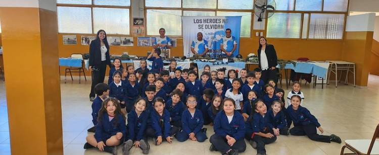 Más de 3.200 estudiantes participaron del programa Malvinas va a tu Escuela