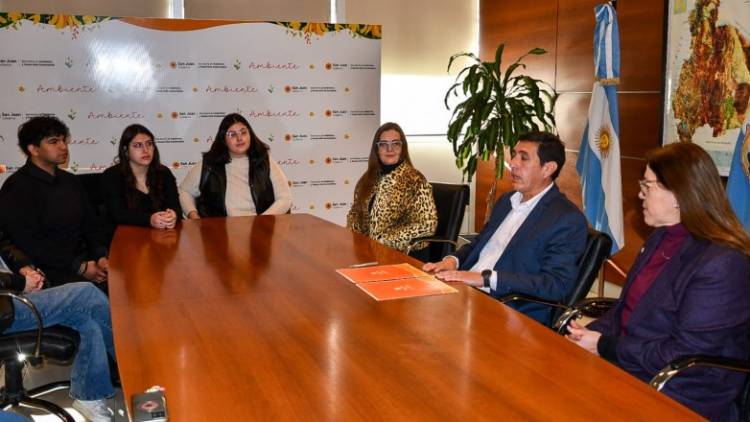 Ambiente y el profesorado de Biología impulsan nuevas acciones de educación ambiental