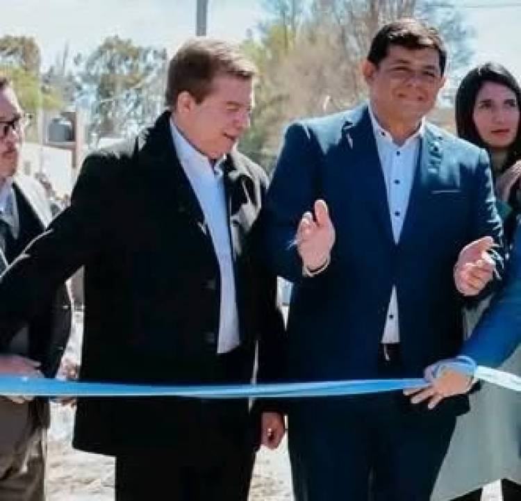Mientras se despilfarraron millones de pesos en terrenos donados y en compra de inmuebles inhabitables, la Municipalidad de Jáchal no tiene edificio propio