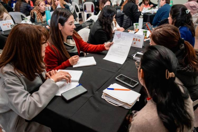 Modo Matemática avanza con talleres en la formación docente anual