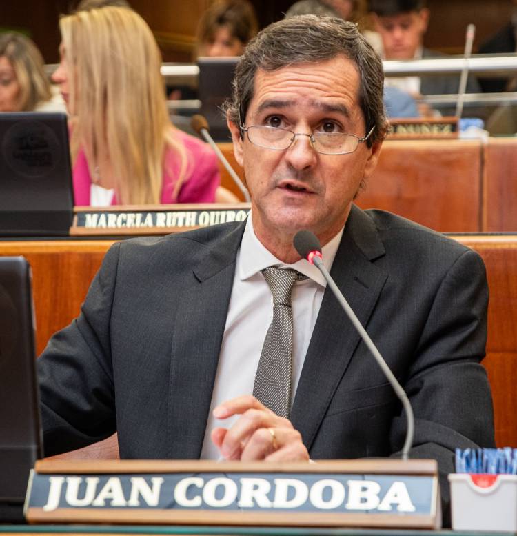 Diputado Juan de la Cruz Córdoba: Área Protegida La Ciénaga, situación del Acuífero de Huachi y modificación del Código Electoral